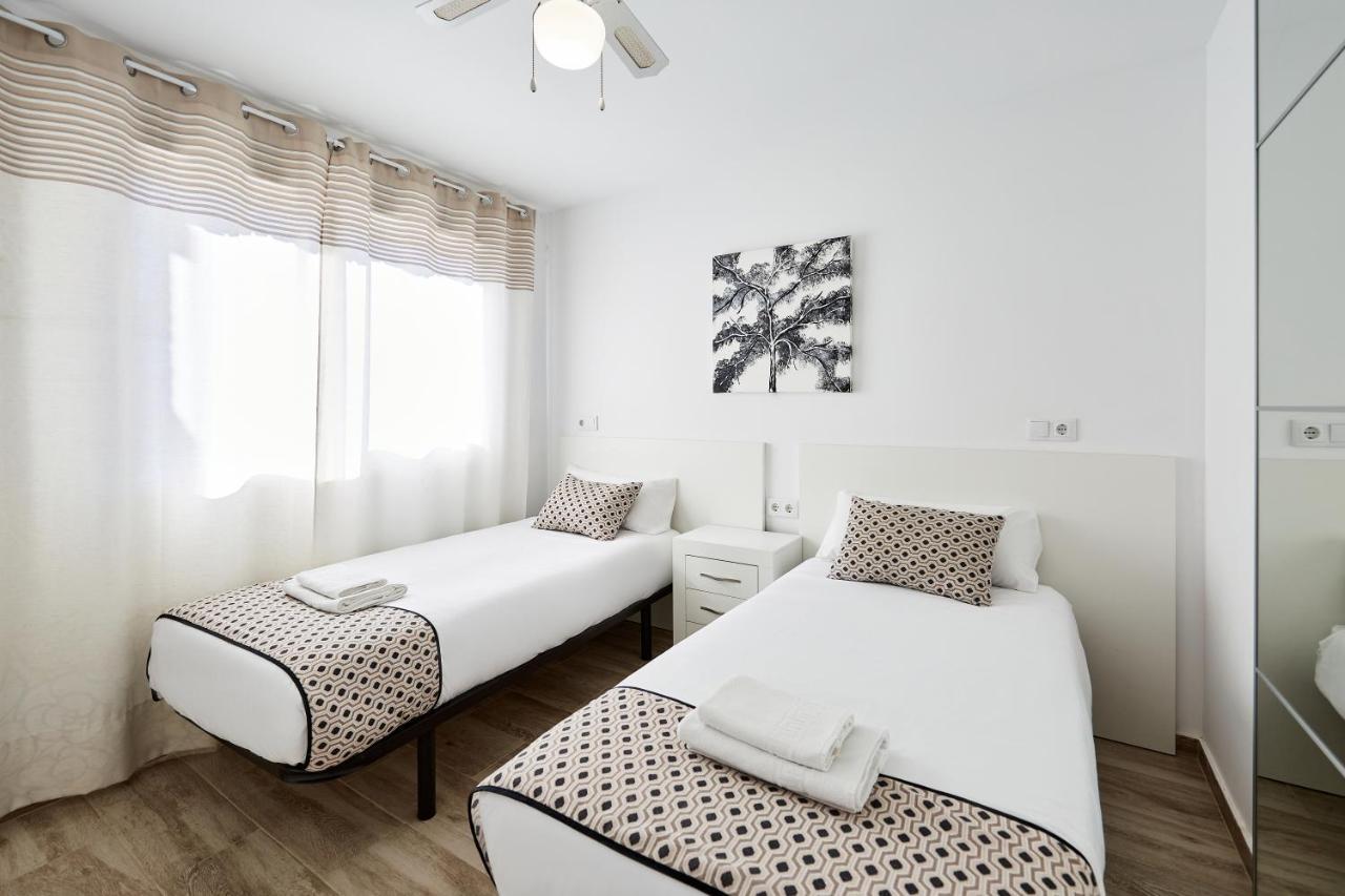 Sonrisa Apartments Benidorm Luaran gambar